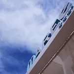 Maree Hotel